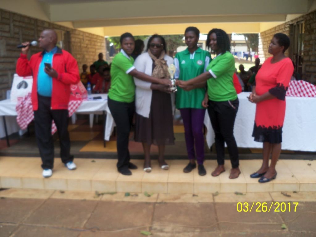 885ef7dd-17eb-415f-a600-2763e69cbdc4_1