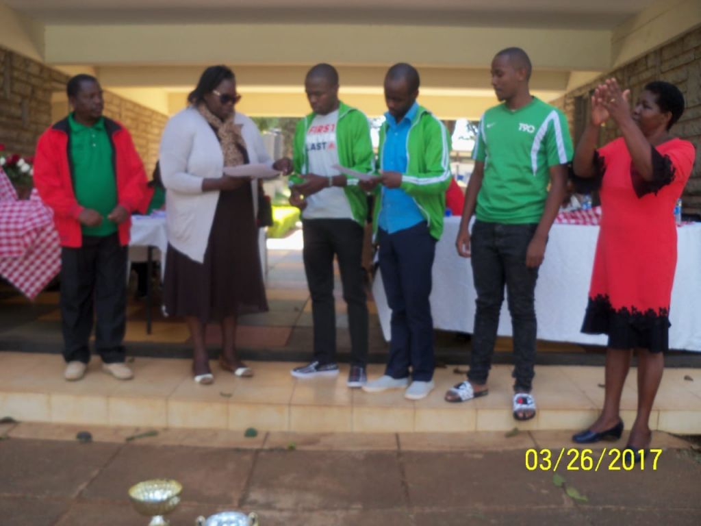 cba84bce-261c-4c28-b54d-7a4523120212_1